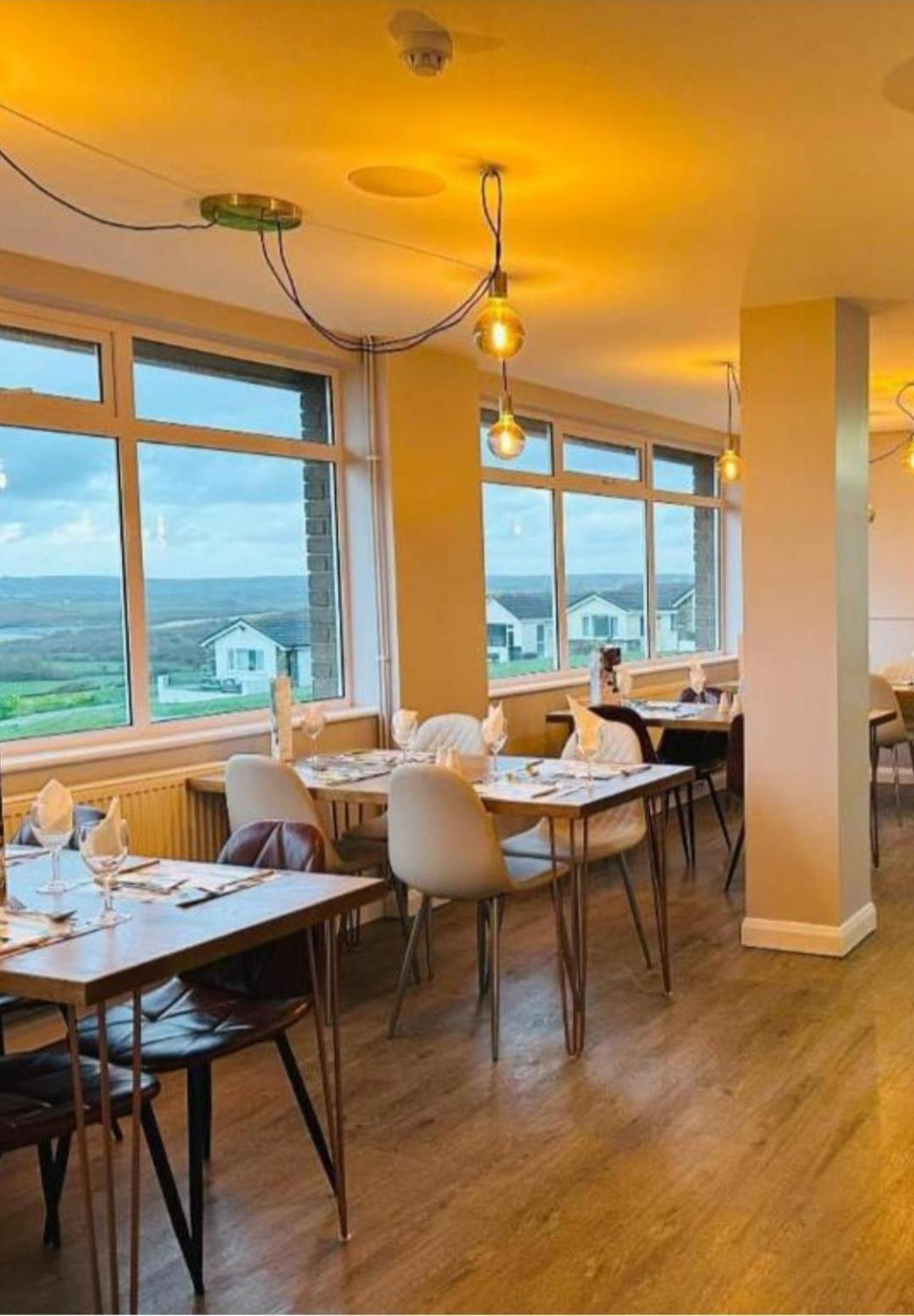 Chalet 18 Widemouth Bay Holiday Village Bude Buitenkant foto